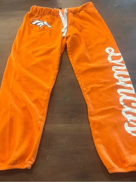 NFL Orange Ladies Joggers with White Accents - Size Medium - Picture 1 of 6